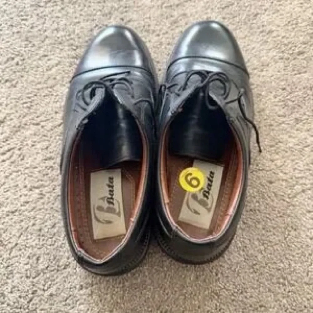 Classic Black Leather Men's Lace-Up Dress Shoes